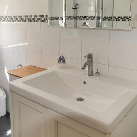 Nice In W Wifi And 1 Bedrooms Daire